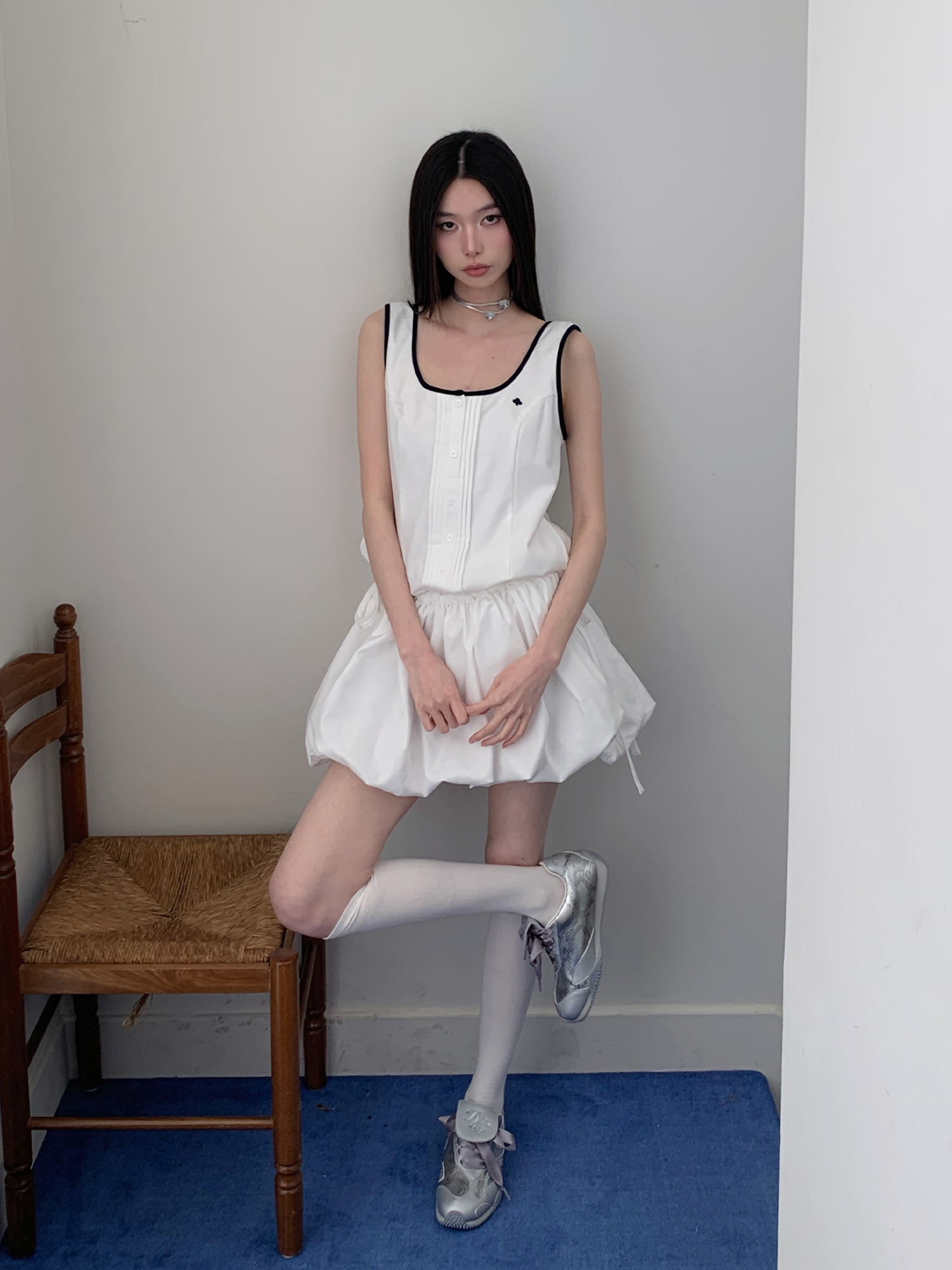 Sporty Casual Sleeveless Floral Balloon Bubble Dress for Girls - Trendy 90s Inspired Design Sporty Casual Sleeveless Floral Balloon Bubble Dress for Girls - Trendy 90s Inspired Design