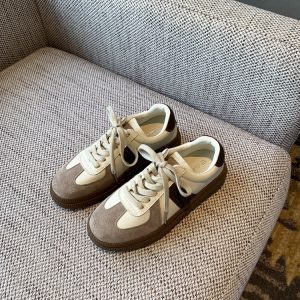 Spring 2025 Casual Sports Sneakers - Color-Blocking Genuine Leather Lace-Up Thick-Soled Retro Training Shoes for Students
