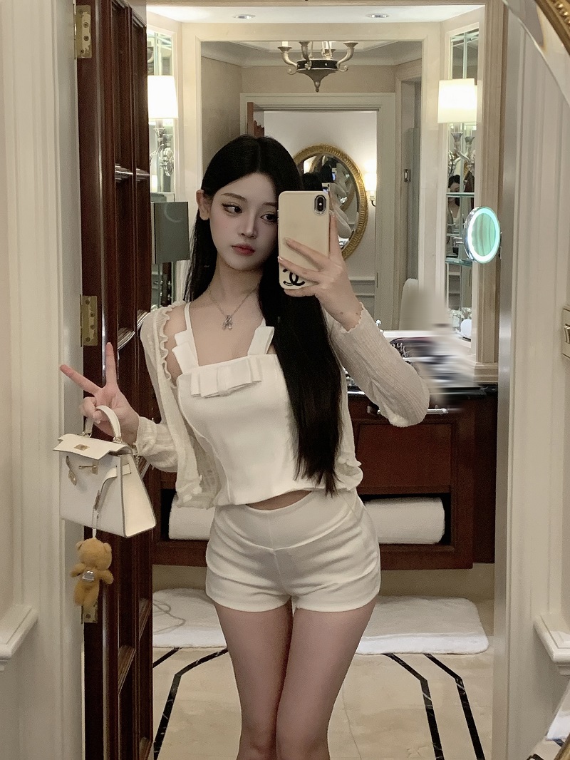 Spring Summer Ruffled Short Cardigan - Ice Silk Sun Protection Jacket for Women - Lightweight, Breezy Style Spring Summer Ruffled Short Cardigan - Ice Silk Sun Protection Jacket for Women - Lightweight, Breezy Style