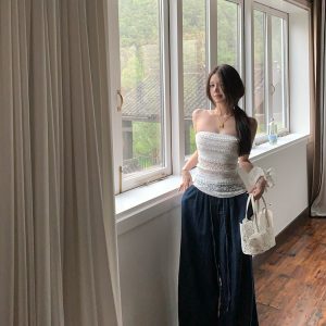 Strapless Summer White Lace Hollow Jacquard Top – Y2K Inspired French Style Outerwear with Gardenia Design