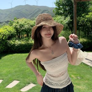 Strapless Summer White Lace Hollow Jacquard Top – Y2K Inspired French Style Outerwear with Gardenia Design