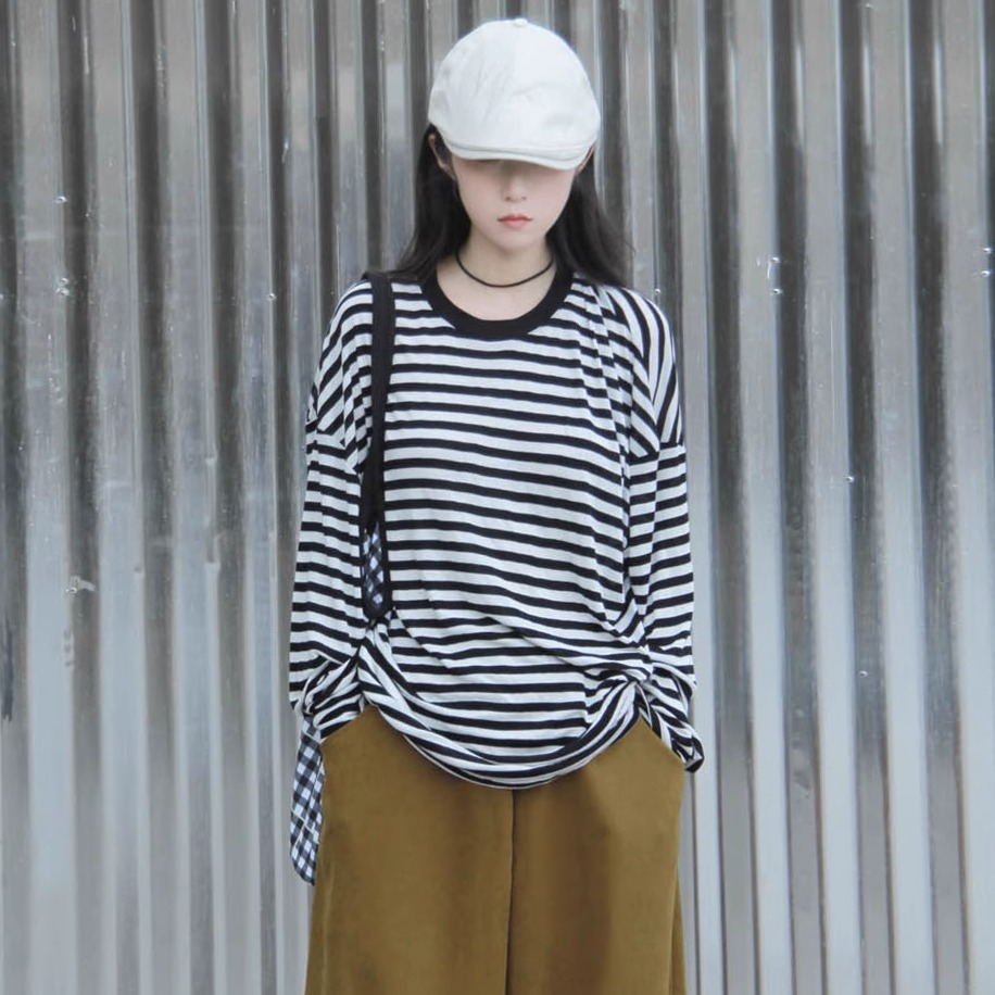 Striped Long-Sleeve Lightweight T-Shirt for Women - Summer Style, Loose-Fitting, Breathable Base Layer, Versatile Casual Top Striped Long-Sleeve Lightweight T-Shirt for Women - Summer Style, Loose-Fitting, Breathable Base Layer, Versatile Casual Top