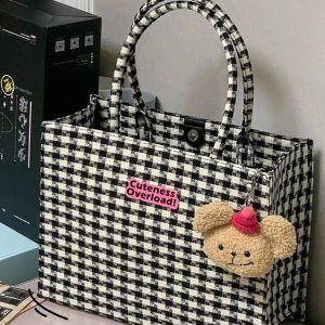 Stylish Checkered Tote Bag - Large Capacity Shoulder Handbag for Work, College, and Daily Commuting