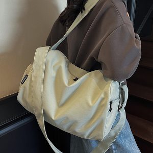 Stylish Large Capacity Travel Bag for Women - Lightweight Versatile Sports Fitness Shoulder Crossbody Bag for Short Trips