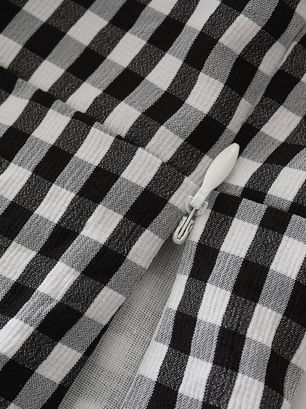 Summer 2025 Women's Black and White Checkered Short Top - French Vacation Style, Trendy and Chic Fashion Summer 2025 Women's Black and White Checkered Short Top - French Vacation Style, Trendy and Chic Fashion