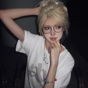 Summer 2025 Women's Loose Round Neck T-Shirt with Letter Print - Casual Short Sleeve Trendy Top for Couples