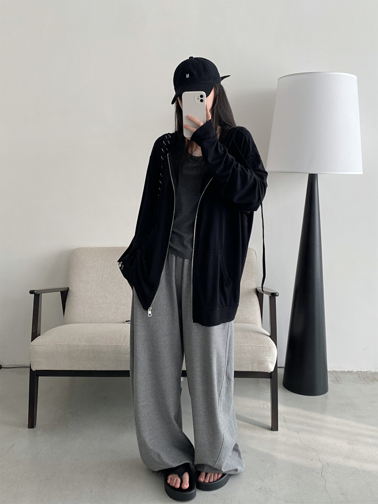 Summer 3D Segmented Deconstructed Wide-Leg Striped Sports Pants with Drawstring - Loose Fit Casual Trousers for Women Summer 3D Segmented Deconstructed Wide-Leg Striped Sports Pants with Drawstring - Loose Fit Casual Trousers for Women