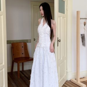 Summer Floral Edge Halter Camisole - Women's Garden-Style Slim Neck White Top for Y2K and 90s Fashion