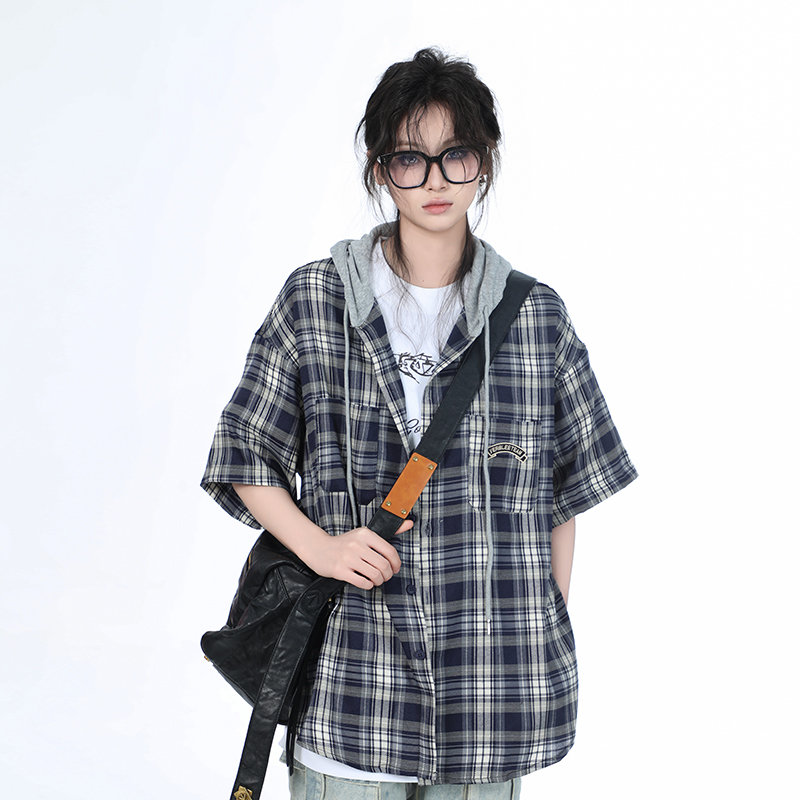 Summer Loose Plaid Hooded Short-Sleeve Shirt for Women - Casual Chic Style Summer Loose Plaid Hooded Short-Sleeve Shirt for Women - Casual Chic Style