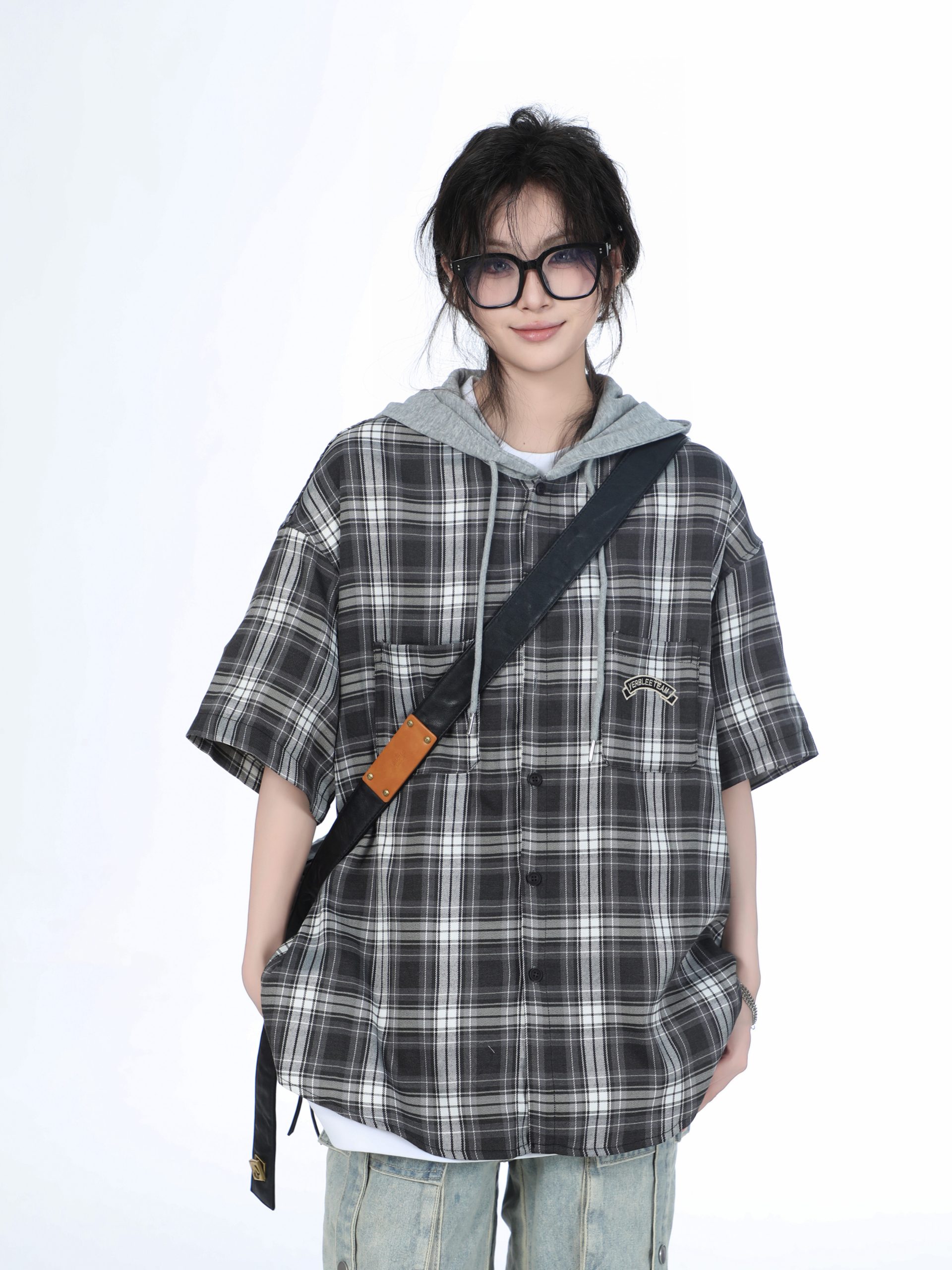 Summer Loose Plaid Hooded Short-Sleeve Shirt for Women - Casual Chic Style Summer Loose Plaid Hooded Short-Sleeve Shirt for Women - Casual Chic Style