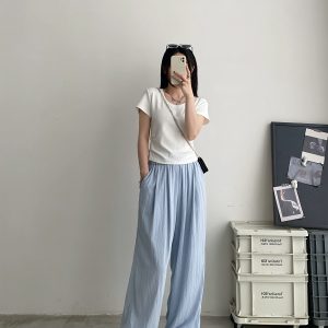 Summer Oversized Pleated Design U-Neck T-Shirt for Women - Slimming White Short Sleeve Top with Sun Grapefruit Pattern