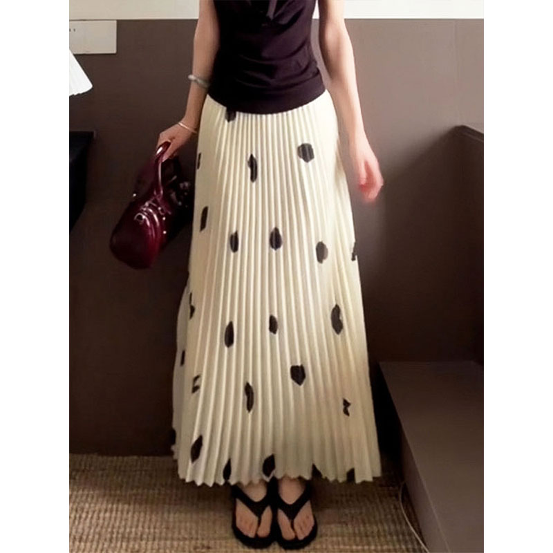 Summer Polka Dot A-Line Skirt for Women, Pleated Design, Casual Versatile, Slimming Half-Length Fashion