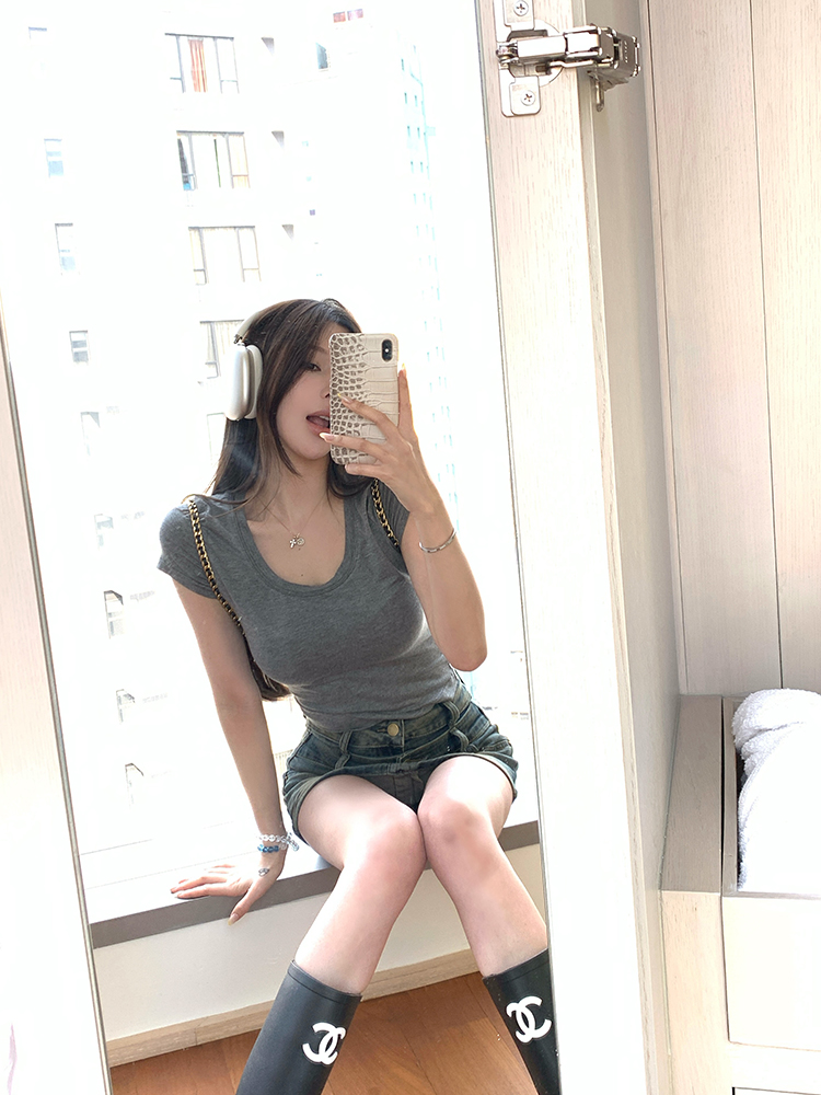 Summer Semi-Permanent Short Sleeve T-Shirt - Women's Basic Versatile Slim Fit Top for Hot Girls - 90s Inspired Fashion Summer Semi-Permanent Short Sleeve T-Shirt - Women's Basic Versatile Slim Fit Top for Hot Girls - 90s Inspired Fashion