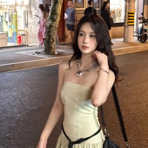 Summer Vintage Nylon Strapless Dress for Women - High-End French Style, Elegant and Chic for a Perfect Summer Look