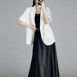Summer Women's Short-Sleeved Suit Jacket in White and Black, High-End Loose Fit Blazer for Slimming Casual Style