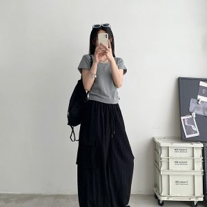 Sun Grapefruit Oversized Pleated Short-Sleeve T-Shirt for Women - Summer Fitted U-Neck White Top in Trendy Korean Style