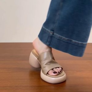 Super Soft Lambskin Chunky Heel One-Strap Outdoor Sandals for Women - Summer 2025 Thick-Soled High Heels, Trendy Fashion Footwear.