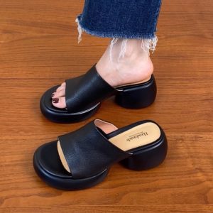 Super Soft Lambskin Chunky Heel One-Strap Outdoor Sandals for Women - Summer 2025 Thick-Soled High Heels, Trendy Fashion Footwear.