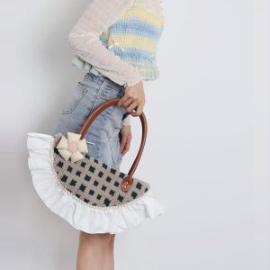 Sweet Cute Woolen Fan-Shaped Tote Underarm Handbag for Autumn Winter - Trendy High-End Fashion Accessory