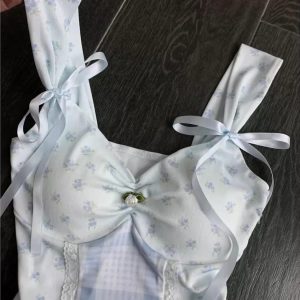 Sweet Floral Camisole for Women with Chest Pads - Summer Chic Short Fitted Sleeveless Top, Perfect for 90s and Y2K Style