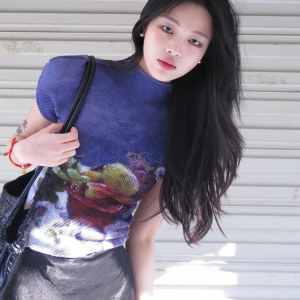 Sweet Grapes Pleated T-Shirt Top - Art Student Series Still Life Design, Pre-Exam Inspiration, Perfect for 90s and Y2K Styles