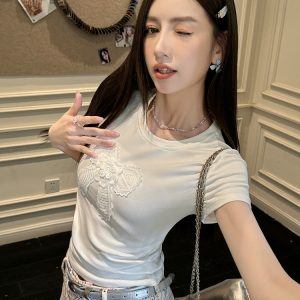 Sweet Round Neck Bow Tie Embroidered Short Sleeve T-Shirt for Women - Light Fabric Slim Fit Summer Top, Perfect for Y2K Style