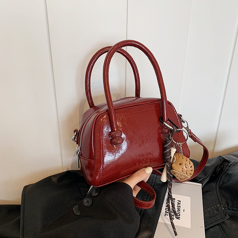 Textured Bowling Bag for Women - Stylish Small Handbag, 2025 Trendy Crossbody Shoulder Bag for Everyday Fashion Textured Bowling Bag for Women - Stylish Small Handbag, 2025 Trendy Crossbody Shoulder Bag for Everyday Fashion