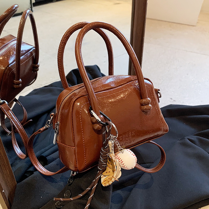 Textured Bowling Bag for Women - Stylish Small Handbag, 2025 Trendy Crossbody Shoulder Bag for Everyday Fashion Textured Bowling Bag for Women - Stylish Small Handbag, 2025 Trendy Crossbody Shoulder Bag for Everyday Fashion