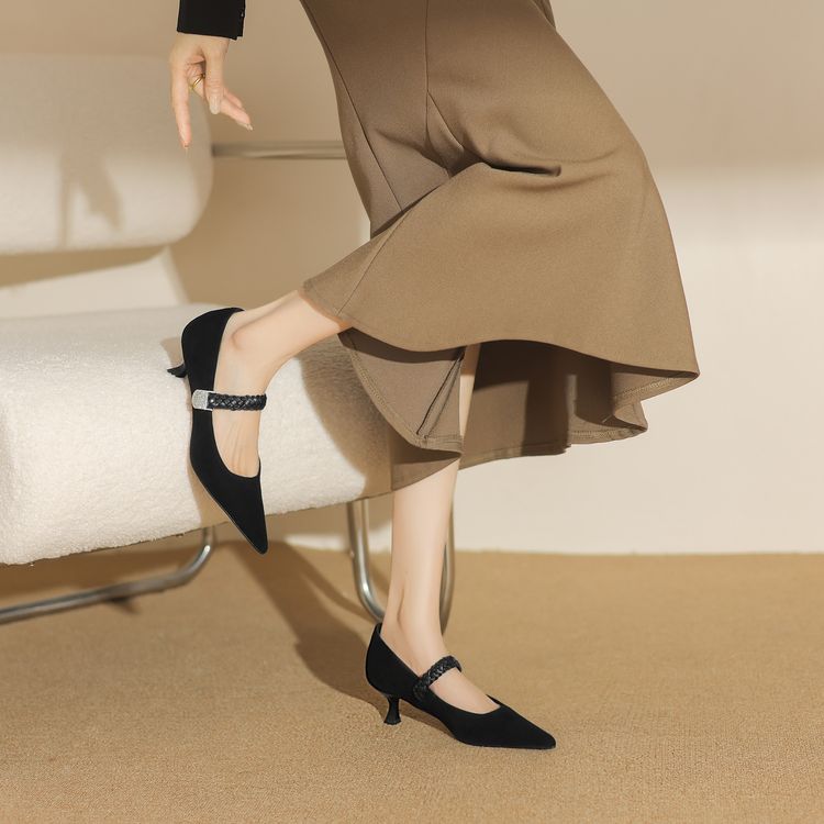 Textured Suede Kitten-Heel Shallow Mouth Shoes for Women - Elegant Pointed High Heels in French Fashion Style