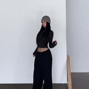 Thick Fleece 2-in-1 Butt-Lifting Sweatpants for Cold Weather, Narrow Waist Drawstring, Super Warm, Available in 3 Colors