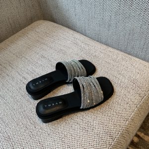 Thick-Heeled Water Drill Slippers for Women, Summer 2025 Mid-Heel Sandals, Stylish One-Word Design for Skirts and Casual Outfits