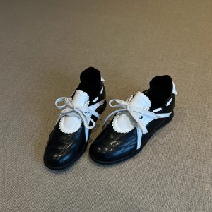 Thick-Soled Sporty Mary Jane Shoes for Women - Color-Blocked Retro Lace-Up Casual Footwear, Round-Toe Comfort