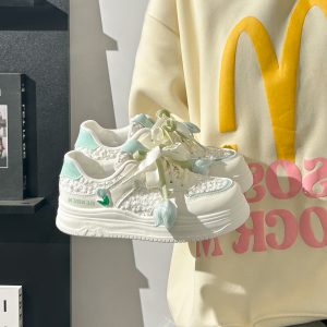 Thick-Soled Tulip Flower Design Women's Shoes, Breathable Summer Sports Footwear, Versatile Little White Sneakers