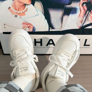 Thick-Soled White Bread Loaf Shoes for Women - Breathable, Versatile Spring/Summer Style, Height-Increasing Platform Sneakers