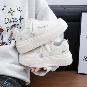 Thick-Soled White Bread Loaf Shoes for Women - Breathable, Versatile Spring/Summer Style, Height-Increasing Platform Sneakers