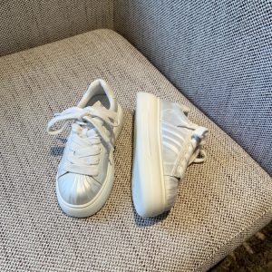 Thick-Soled White Sneakers for Women - 2025 Spring Shell Toe Casual Board Shoes, Versatile Fashionable Bread Shoes