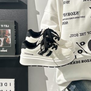 Thick-Soled White Sneakers for Women, 2025 Summer Minimalist Design, Trendy Big-Toe Breathable Shoes