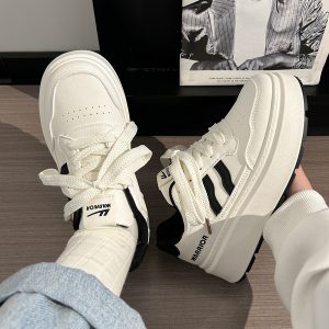 Thick-Soled White Sneakers for Women, 2025 Summer Minimalist Design, Trendy Big-Toe Breathable Shoes