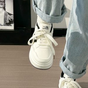 Thick-Soled White Sneakers for Women, 2025 Summer Style, Breathable Big Toe Design, Versatile Footwear for Female Students