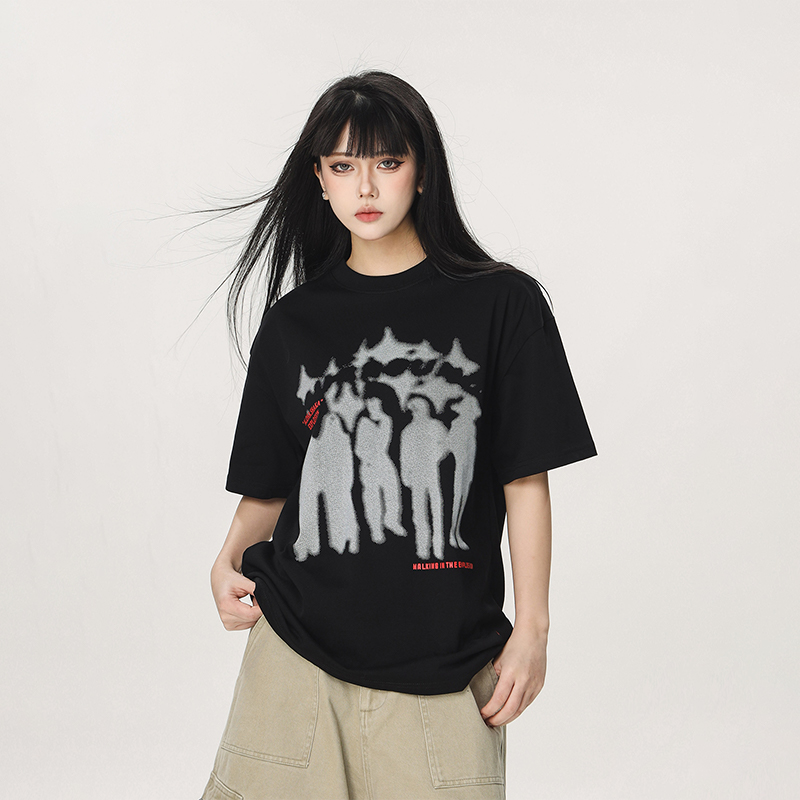 Trendy American Style Loose Short Sleeve T-Shirt for Men and Women - Summer Half Sleeve Design, Perfect for Casual Looks