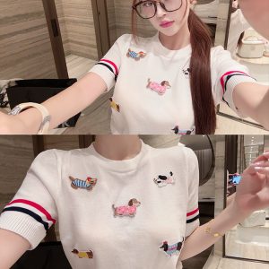 Trendy Casual Knitted Small Dog T-Shirt - Fashionable Pet Apparel for Stylish Dogs