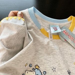 Trendy Color-Block Embroidered Cute Cat Short Sleeve T-Shirt for Women - Summer Fashion Must-Have