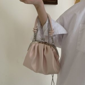 Trendy Girls' Pleated Clip Bag - Niche High-End Chain Handheld & Crossbody Bag - Fashionable Small Bag for 2023