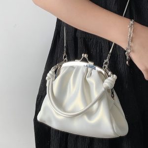 Trendy Girls' Pleated Clip Bag - Niche High-End Chain Handheld & Crossbody Bag - Fashionable Small Bag for 2023