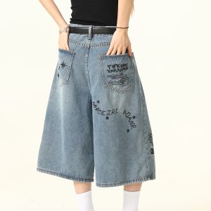 Trendy Graffiti Letter Denim Shorts for Men and Women - Loose Fit, American Retro Style, Streetwear Inspired, Casual Summer Pants