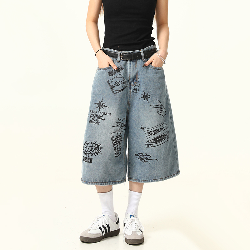 Trendy Graffiti Letter Denim Shorts for Men and Women - Loose Fit, American Retro Style, Streetwear Inspired, Casual Summer Pants