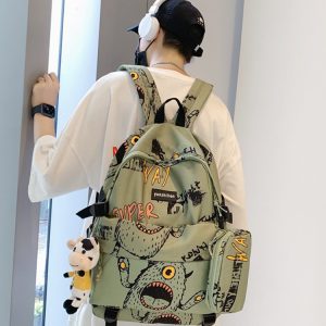 Trendy Graffiti Unisex Backpack - Large Capacity Sports Bag for Students - Fashionable Double Shoulder Bag