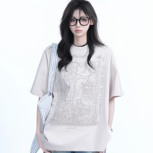 Trendy Indian Spray Print Short-Sleeve T-Shirt for Women, Unique Loose Fit Half-Sleeve Tee, Boho Chic Style
