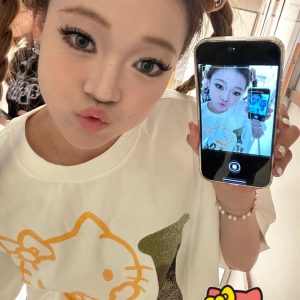 Trendy Korean Style Cute Kitty Casual Loose Heavyweight Pure Cotton Short Sleeve T-Shirt for Comfortable Everyday Wear