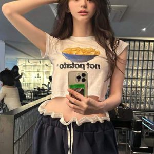 Trendy Korean Style Potato Chip Print Cropped Slim Fit Short Sleeve T-Shirt for Women - Fun and Comfortable Fashion